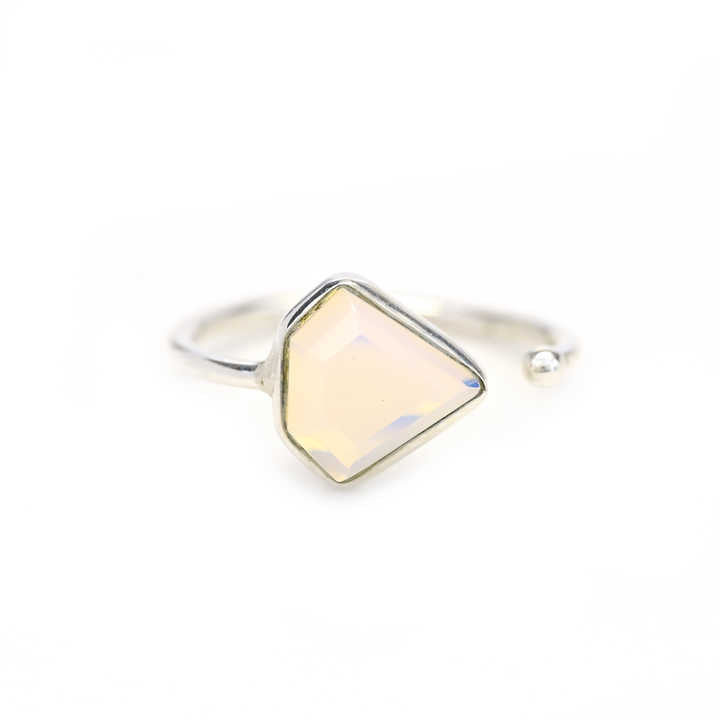 Top Quality Christmas Sale Natural White Opalite Ring Sterling 925 Silver 10x10mm Diamond Faceted Bezel Setting Ring for Women