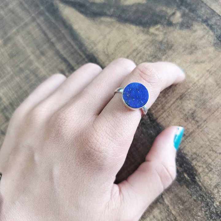 Attractive Genuine Afghani Lapis Lazuli 12mm Round Flat Coin Shape Cabochon Gemstone Solid 925 Sterling Silver Band Ring
