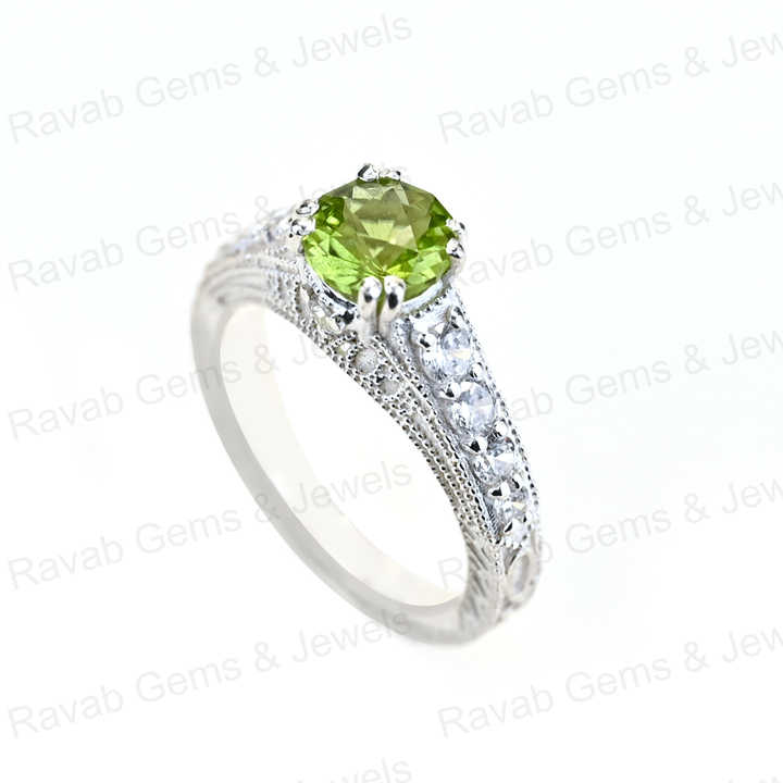 Best Selling 925 Sterling Silver Fine Wedding Ring for Women Natural Peridot Brilliant Cut 7.5mm Double Prong Jewelry