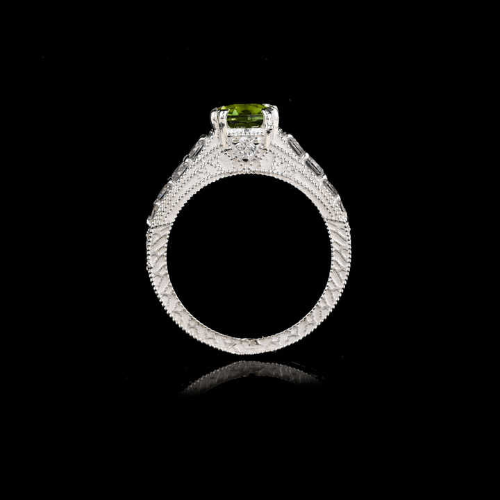 Best Selling 925 Sterling Silver Fine Wedding Ring for Women Natural Peridot Brilliant Cut 7.5mm Double Prong Jewelry
