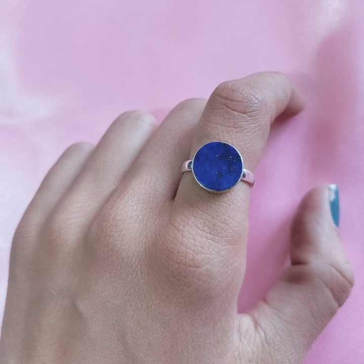 Attractive Genuine Afghani Lapis Lazuli 12mm Round Flat Coin Shape Cabochon Gemstone Solid 925 Sterling Silver Band Ring