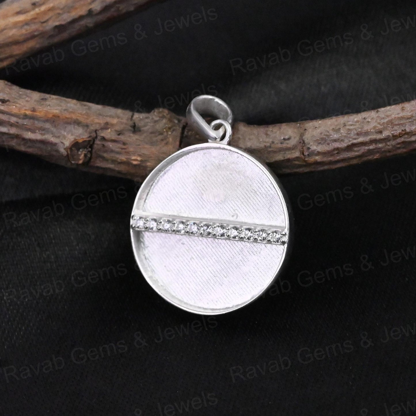 Top Quality 925 Silver Heart With Zircon 10mm Round Blank Semi Mount Memorial Locket Pendant Setting For Resin & Ashes Jewelry