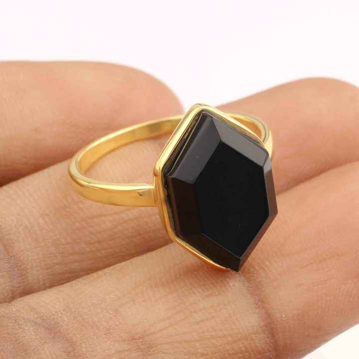 Best Selling Sterling Silver Non Tarnish Nickel Free Jewelry 18k Gold Plated 8x16mm Hexagon Cut Dainty Black Onyx Ring for Her