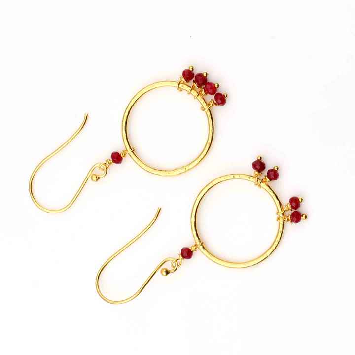 Hot Sale Women Fashion 2-3mm Dyed Ruby Stone Beads Handmade Jewelry 925 Sterling Silver Danfle Earrings Pair Gift for Her