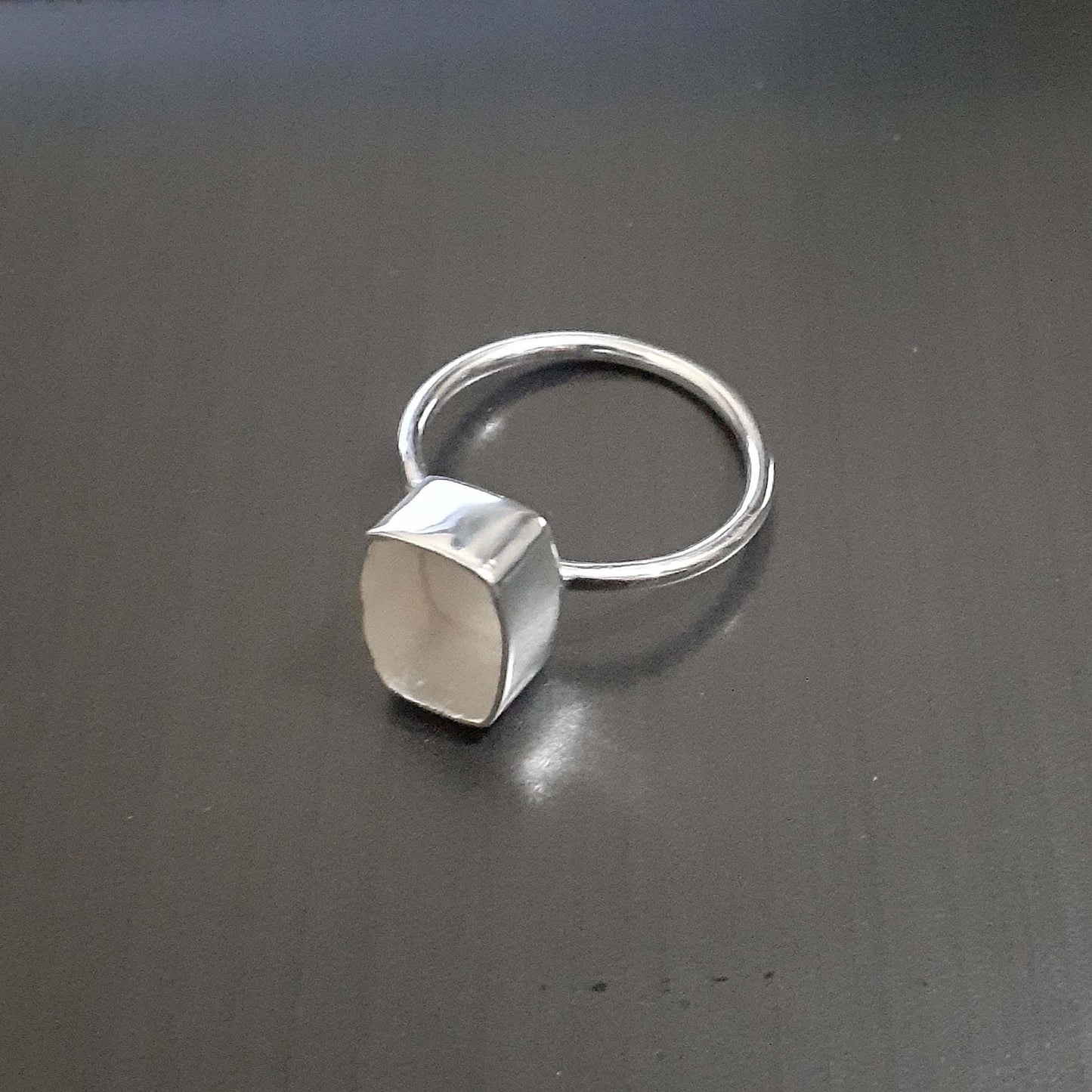 Genuine Solid 925 Sterling Silver Octagon 6x10MM Round Bezel Setting Semi-Mount Blank Setting Simple Band Fine Ring For Women