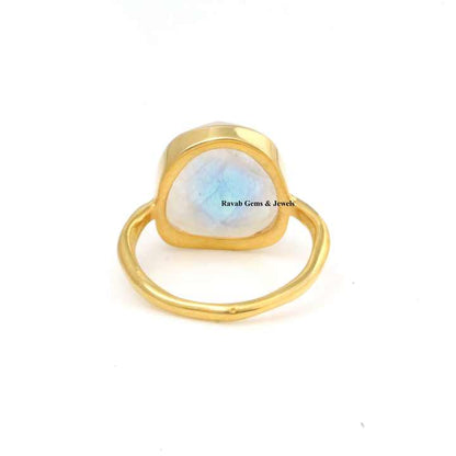 Beautiful 12x13mm Natural Rainbow Moonstone Jewelry 925 Silver 18k Gold Plated Organic Shape Boho Stylish Band Ring for Women