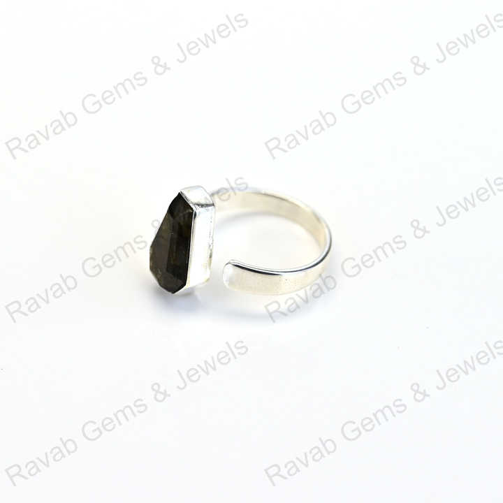 New Arrival Solid 925 Sterling Silver Natural Greenish Labradorite Coffin Fancy Shape Bezel Setting Ring for Women Jewelry
