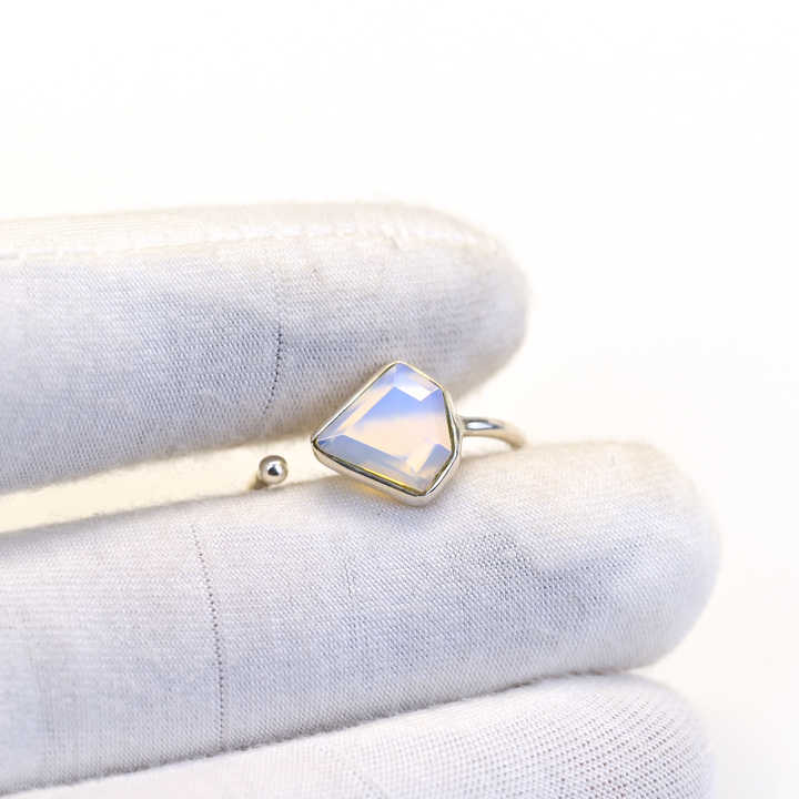Top Quality Christmas Sale Natural White Opalite Ring Sterling 925 Silver 10x10mm Diamond Faceted Bezel Setting Ring for Women