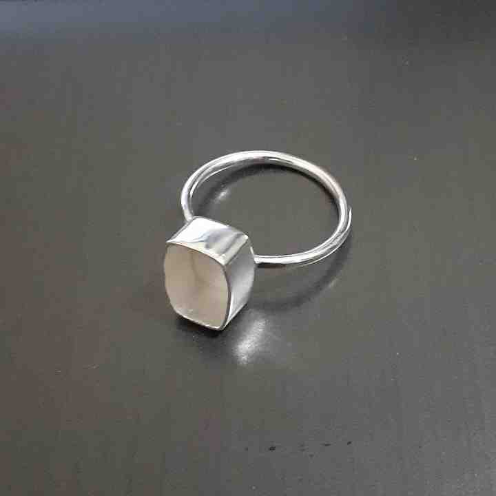 Genuine Solid 925 Sterling Silver Octagon 6x10MM Round Bezel Setting Semi-Mount Blank Setting Simple Band Fine Ring For Women