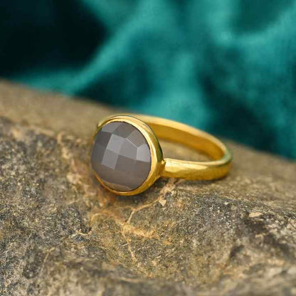 Top Quality Solid 925 Sterling Silver Natural Grey Chalcedony Round Cut 12mm Bezel Setting 18k Gold Filled Fine Ring for Women