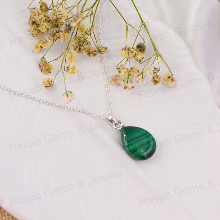 Beautiful 12x16mm Teardrop Malachite Healing Crystal Reiki Stone Handmade 925 Silver Choker Pendant Necklace For Women Jewelry