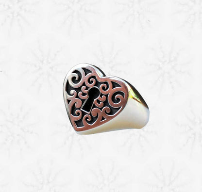Christmas Sale Solid 925 Sterling Silver Padlock Clasp Heart Engraving Signet Ring for Women & Men Fine Handmade Unique Gifts