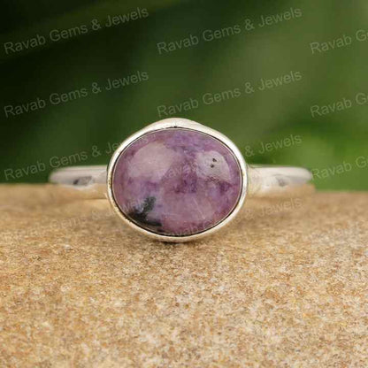 Genuine Lepidolite Stone Ring for Women Hot Selling 925 Sterling Silver Unique 10x14mm Oval Shape Fashionable Gemstone Jewelry