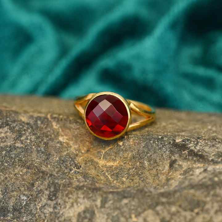 Top Quality Solid 925 Sterling Silver Red Garnet Hydro 12mm Round Checker Cut Bezel Setting 18k Gold Plated Ring for Women's