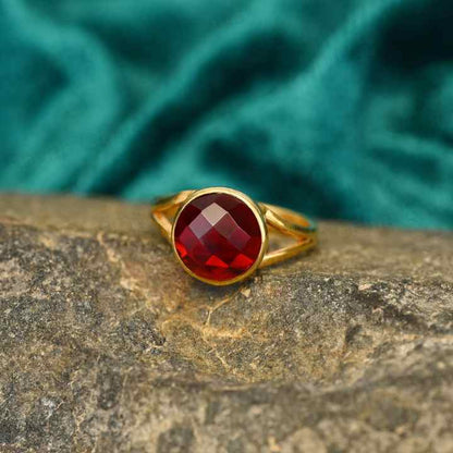 Top Quality Solid 925 Sterling Silver Red Garnet Hydro 12mm Round Checker Cut Bezel Setting 18k Gold Plated Ring for Women's