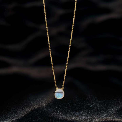 Best Selling Genuine 925 Silver Rainbow Moonstone Healing Crystal Vermeil Eternity Band Dainty Chain Pendant Necklace for Her