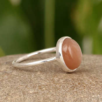 High Selling Dainty Peach Moonstone Oval Cabochon Handmade Women's Ring Solid 925 Sterling Silver Silver Plated Fine Jewelry