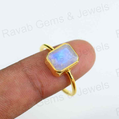 Best Selling Handmade 925 Silver Natural 8x10mm Rainbow Moonstone Gold Vermeil Eternity Fine Jewelry Bezel Set Ring for Women