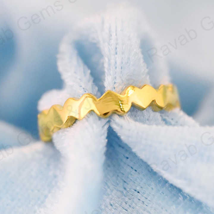 Top Selling 925 Sterling Silver Vermeil Heart Shape Zick Zack Personalized Dainty Eternity Band Ring Minimalist Fine Jewelry