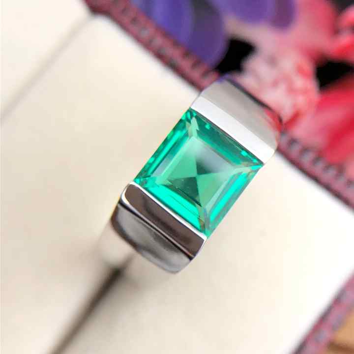 Sparkling Emerald Quartz 10mm Square Step Cut Gemstone Solid 925 Sterling Silver Ring For Mens Fine Handmade Jewelry Suppliers