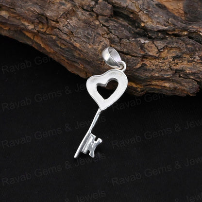 Best Quality 925 Silver 30x12mm Key Design Heart Blank Bezel Pendant Setting DIY Jewelry Findings Components for Ashes Resin