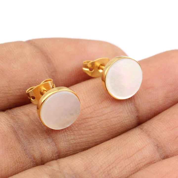Best Selling Natural Freshwater Pearl Gemstone Waterproof Jewelry Sterling Silver 18k Gold Plated Stud Earrings for Women
