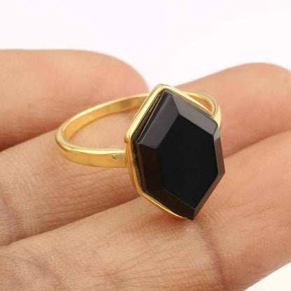 Best Selling Sterling Silver Non Tarnish Nickel Free Jewelry 18k Gold Plated 8x16mm Hexagon Cut Dainty Black Onyx Ring for Her